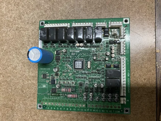 Trane X13650867230 Roof Top Air Conditioner Control Circuit Board AZ1026 | BK743 - Image 4